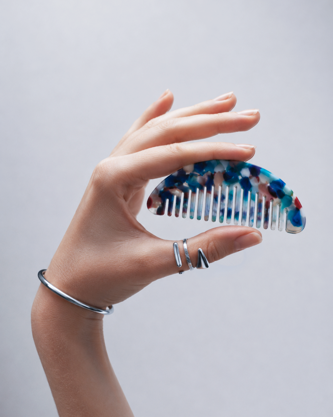 Pocket Comb – The Chroma